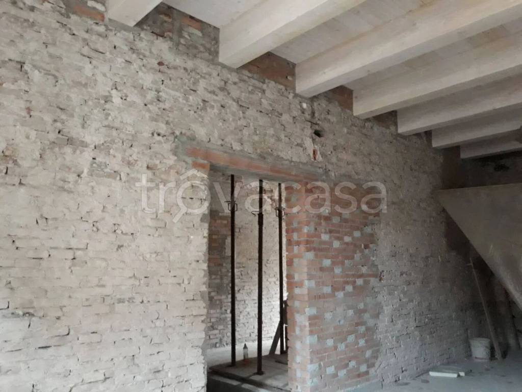 casa indipendente in vendita a Cesena in zona Centro Storico