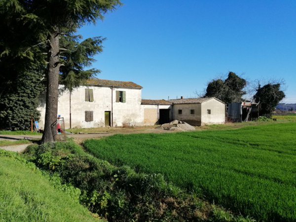 casa indipendente in vendita a Cesena in zona San Vittore