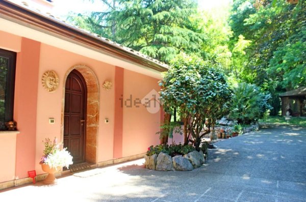 casa indipendente in vendita a Cesena in zona Rio Marano