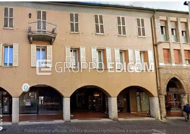 negozio in vendita a Cesena