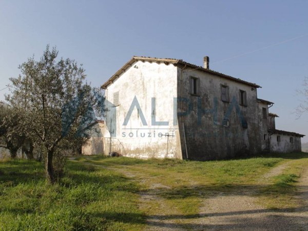 casa indipendente in vendita a Cesena in zona Oltresavio