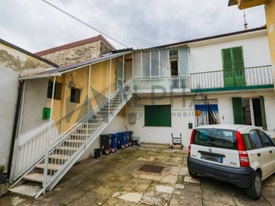 appartamento in vendita a Cesena in zona Centro Storico