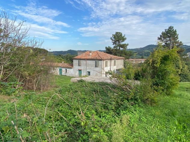 casa indipendente in vendita a Cesena in zona San Carlo