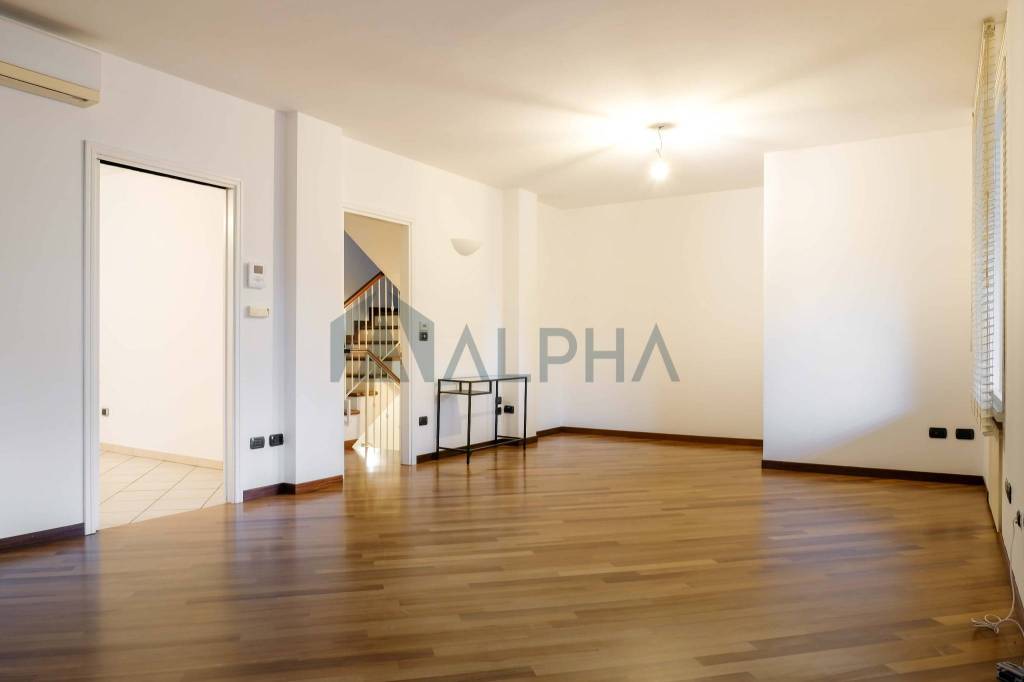 casa indipendente in vendita a Cesena in zona San Rocco