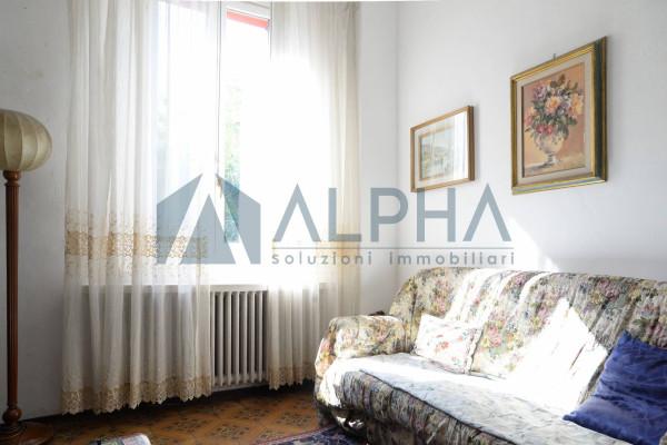 casa indipendente in vendita a Cesena in zona Centro Storico