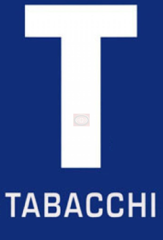 negozio in vendita a Cesena in zona Centro Storico