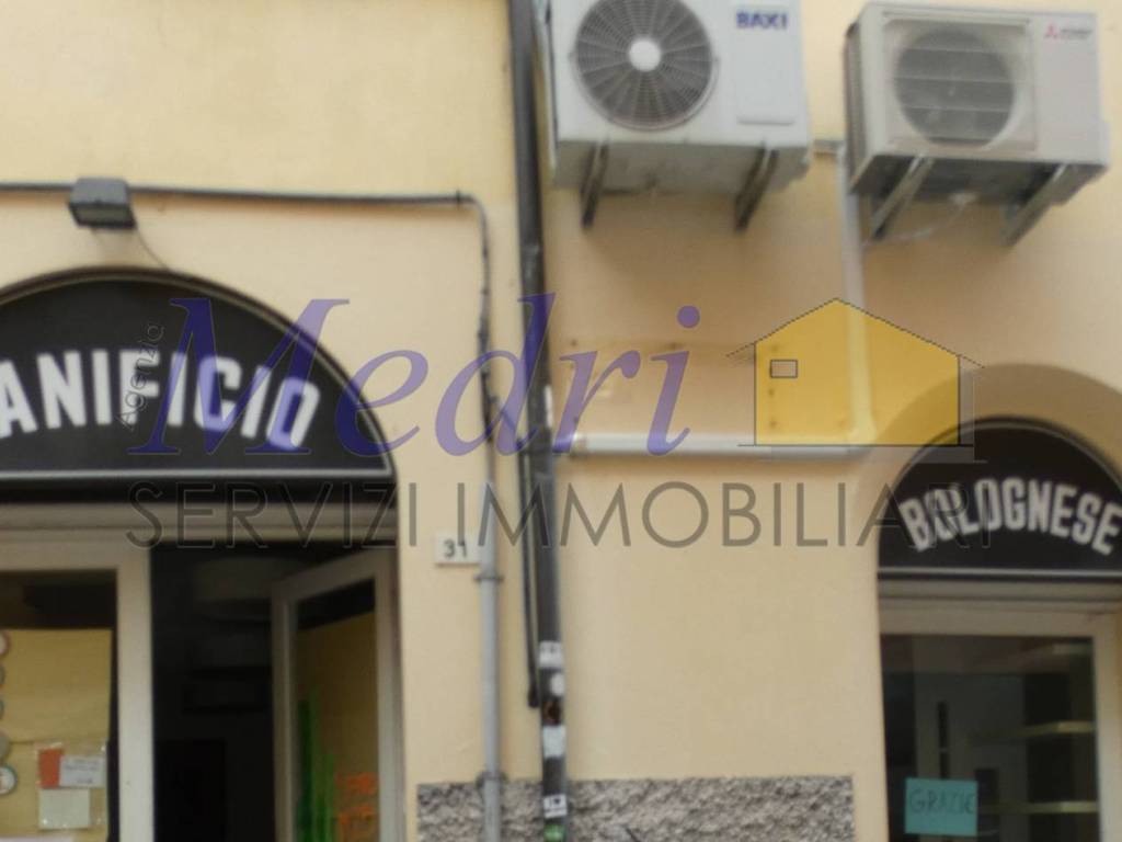 locale commerciale in vendita a Cesena in zona Centro Storico