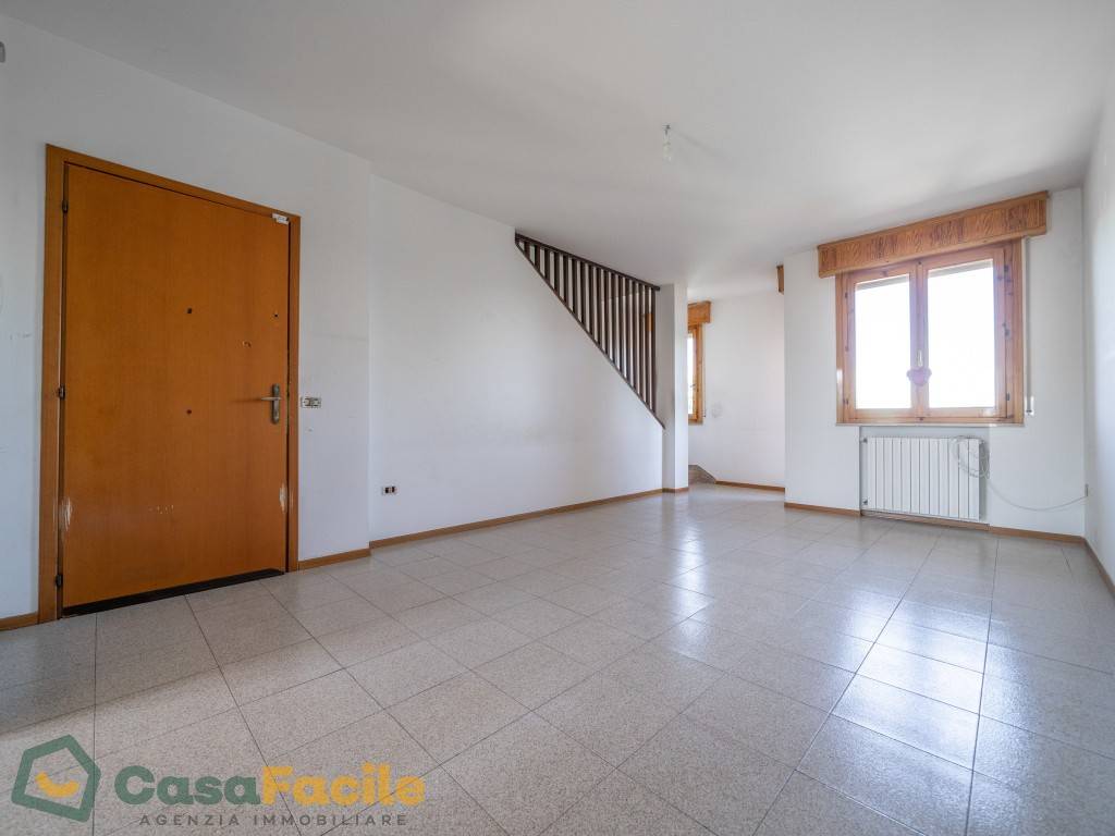 appartamento in vendita a Cesena in zona Calabrina