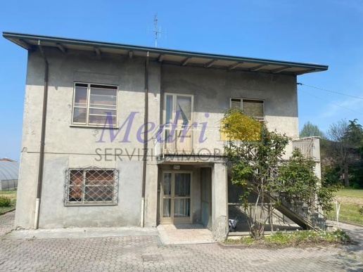casa indipendente in vendita a Cesena in zona Ponte Pietra