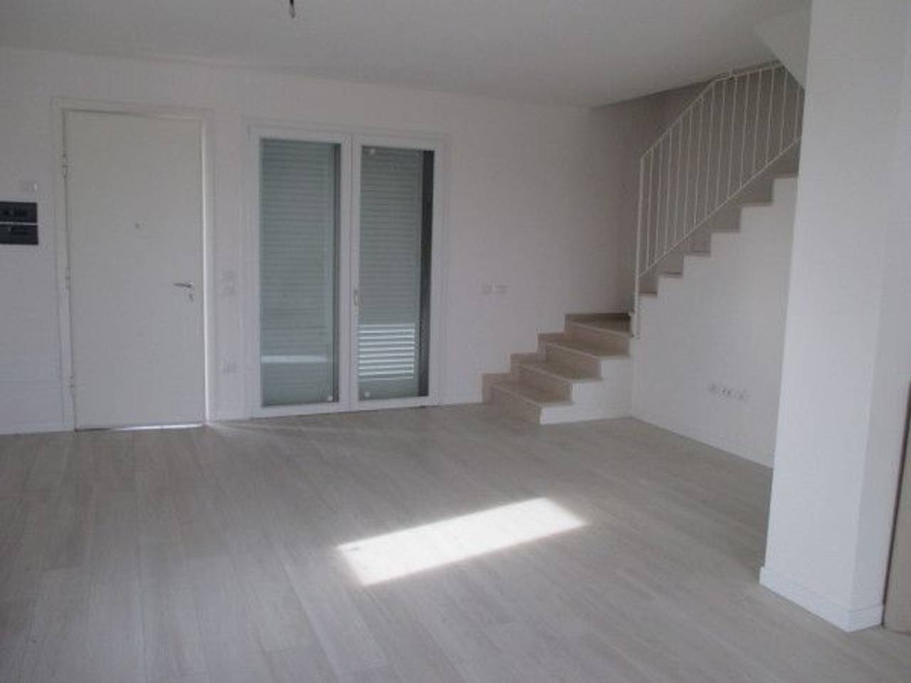 casa indipendente in vendita a Cesena