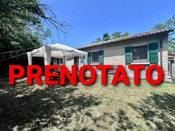 casa indipendente in vendita a Cesena in zona Borello