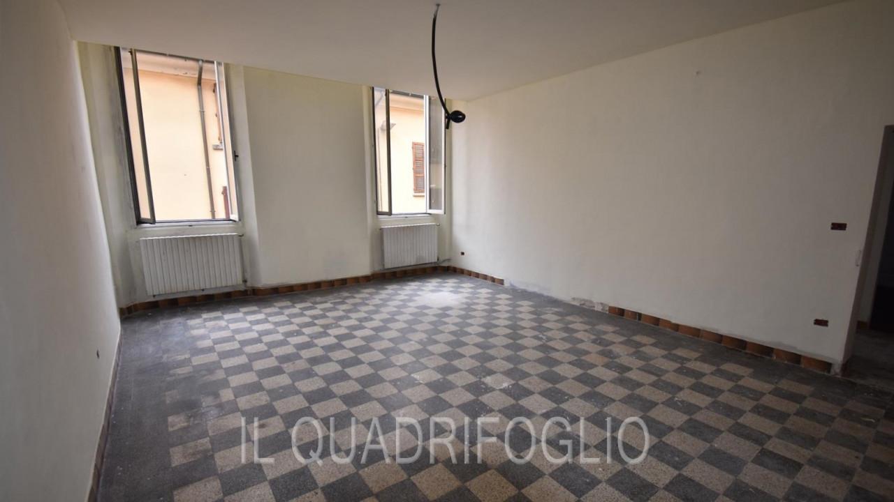 appartamento in vendita a Cesena in zona Centro Storico