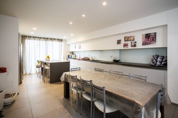 casa indipendente in vendita a Cesena