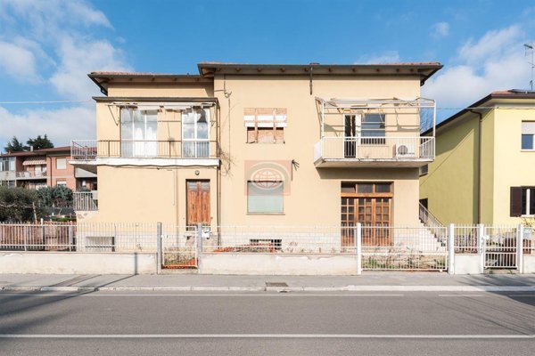 casa indipendente in vendita a Cesena