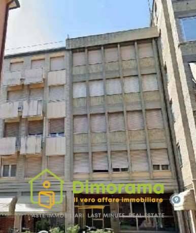 appartamento in vendita a Cesena in zona Centro Storico