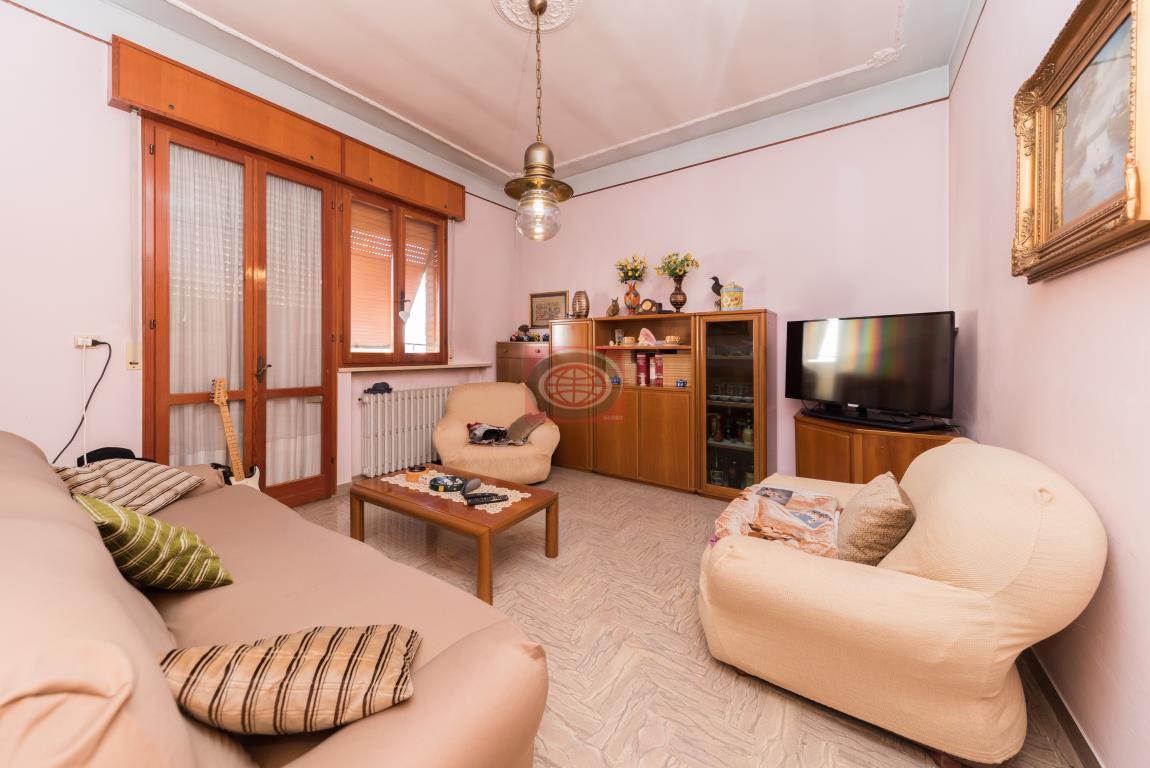 casa indipendente in vendita a Cesena in zona Diegaro/Capocolle