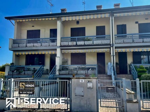 casa indipendente in vendita a Cesena in zona Macerone