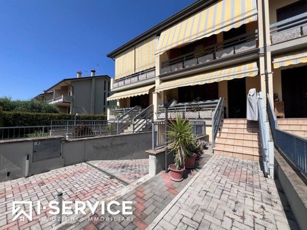 casa indipendente in vendita a Cesena in zona Macerone