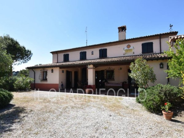 casa indipendente in vendita a Cesena in zona San Tomaso