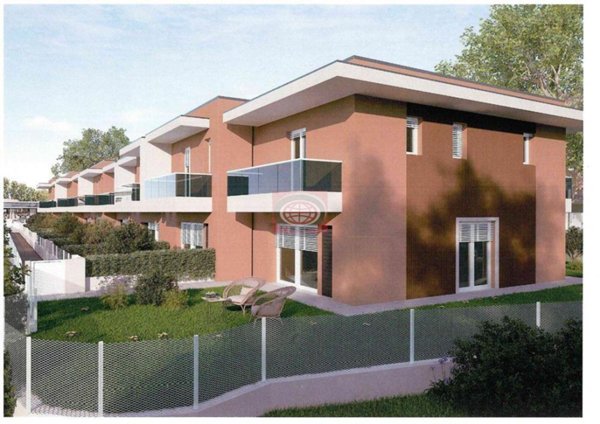 casa indipendente in vendita a Cesena in zona Centro Storico