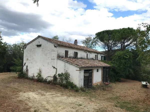casa indipendente in vendita a Cesena in zona San Tomaso