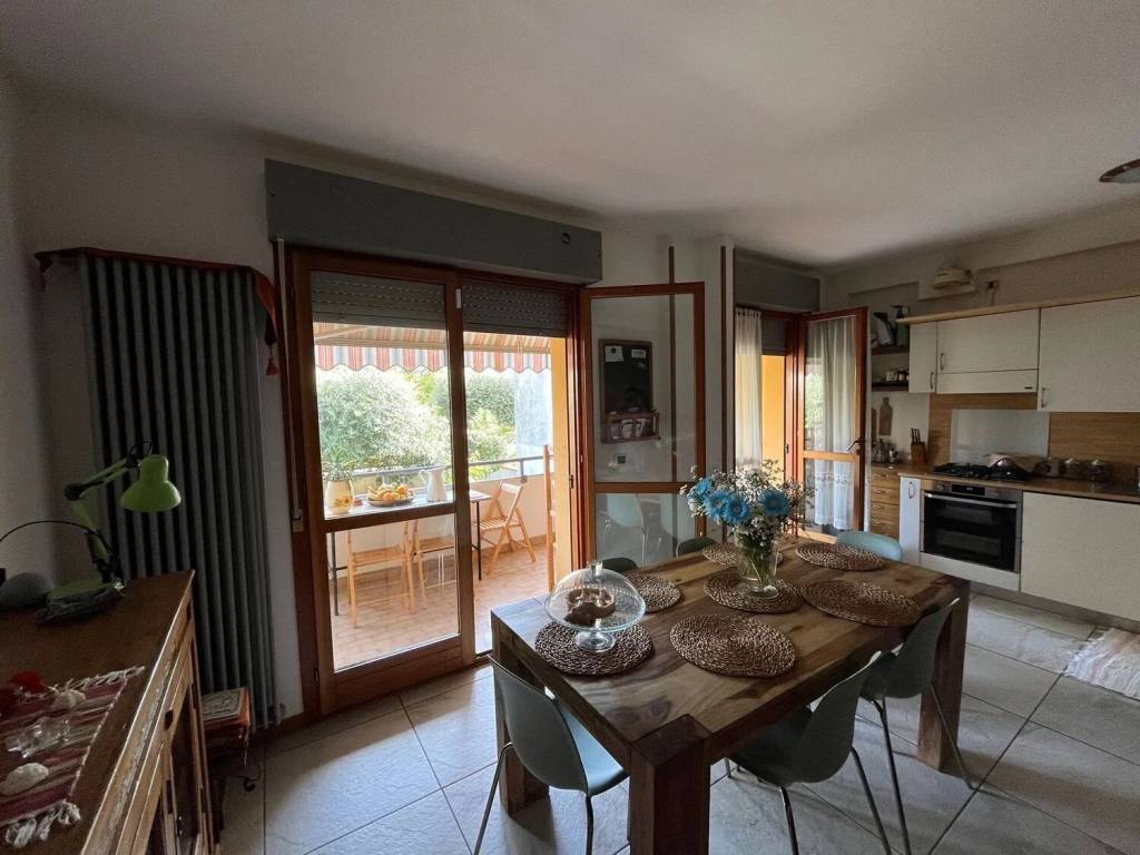 casa indipendente in vendita a Cesena in zona Fiorenzuola