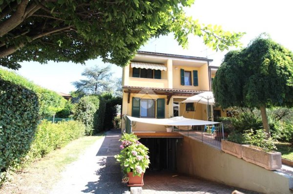 casa indipendente in vendita a Cesena in zona Borello