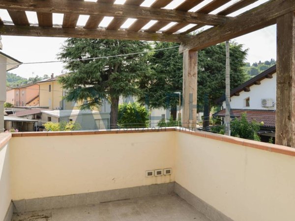 casa indipendente in vendita a Cesena in zona Cesuola