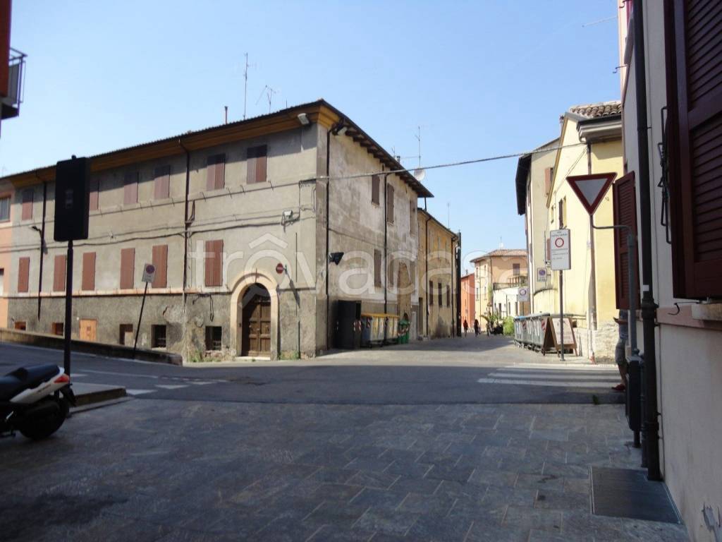 appartamento in vendita a Cesena in zona Centro Storico
