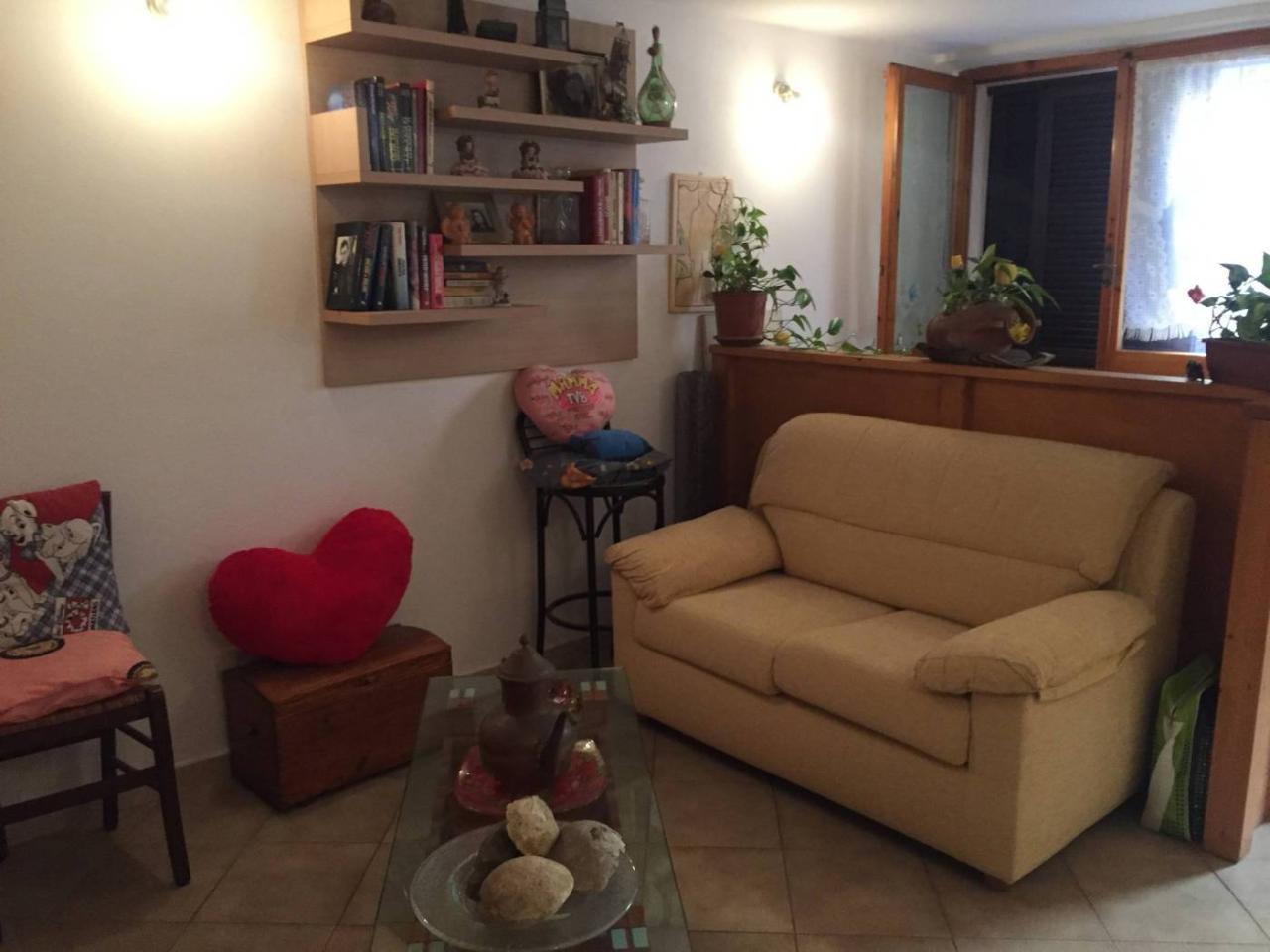 casa indipendente in vendita a Cesena