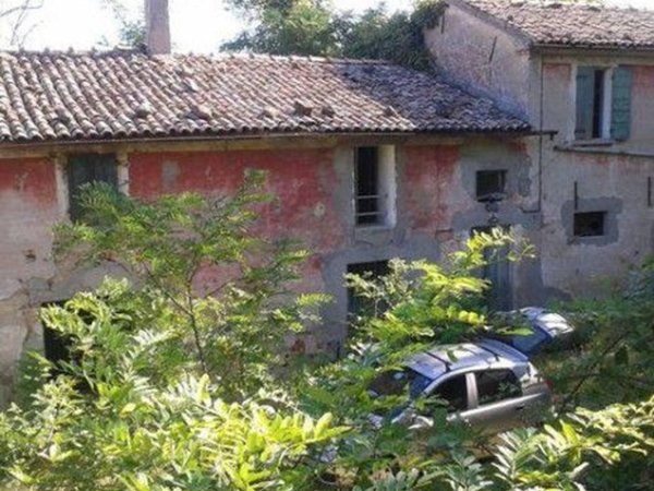 casale in vendita a Cesena