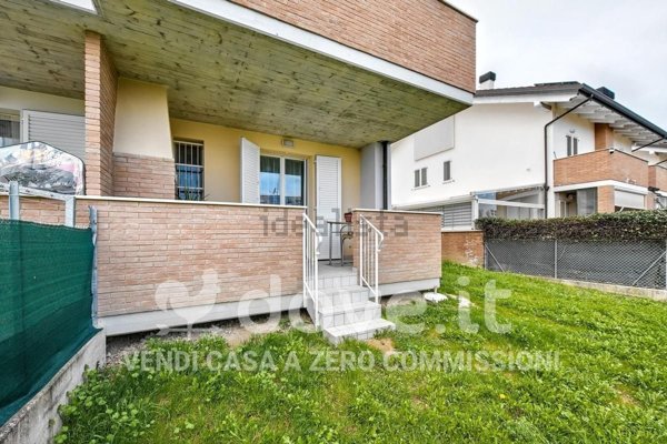 casa indipendente in vendita a Cesena