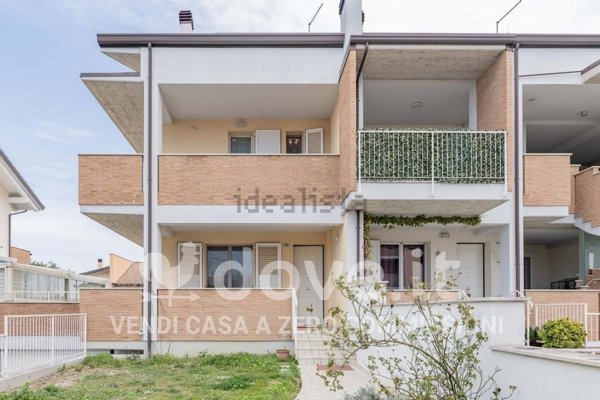 casa indipendente in vendita a Cesena