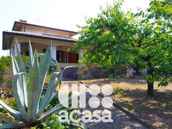 casa indipendente in vendita a Cesena in zona Torre del Moro