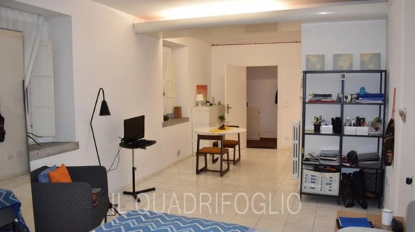 casa indipendente in vendita a Cesena in zona Centro Storico