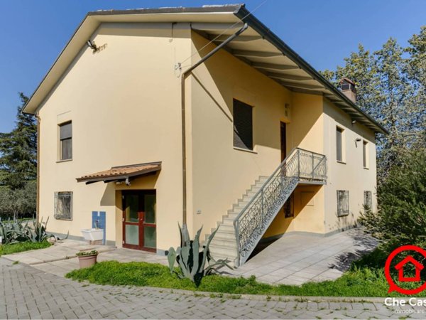 casa indipendente in vendita a Cesena in zona Montereale