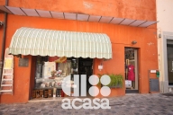 negozio in vendita a Cesena in zona Centro Storico