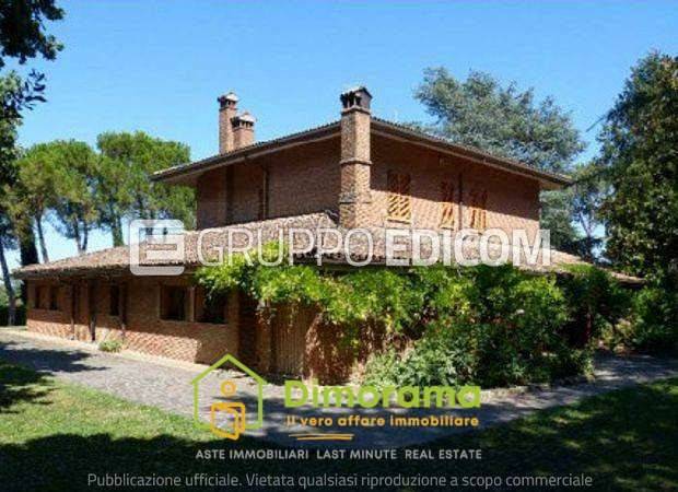 casa indipendente in vendita a Cesena in zona San Vittore