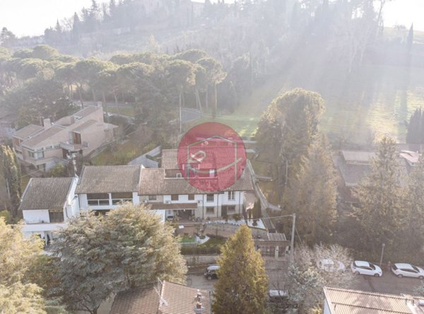 casa indipendente in vendita a Cesena