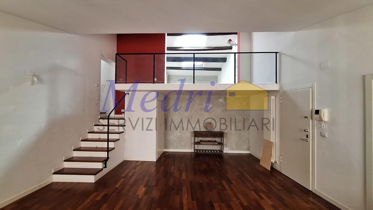 appartamento in vendita a Cesena in zona Centro Storico