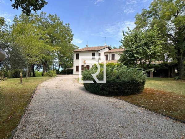 intera palazzina in vendita a Cesena in zona San Rocco