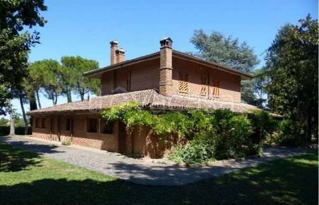 casa indipendente in vendita a Cesena in zona San Vittore