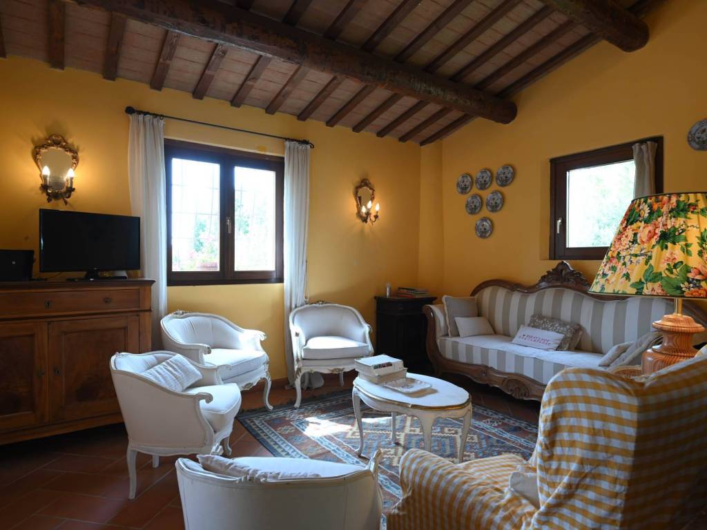 casa indipendente in vendita a Cesena in zona Calisese