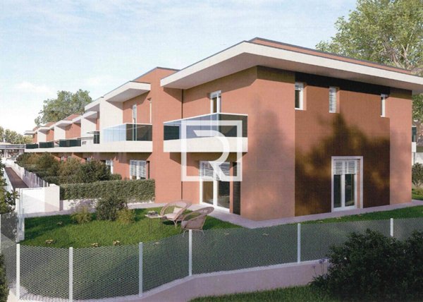 casa indipendente in vendita a Cesena in zona Centro Storico