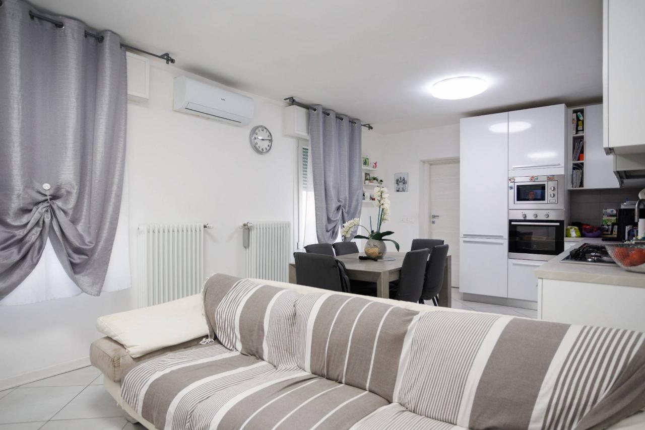 casa indipendente in vendita a Cesena in zona Sant'Egidio