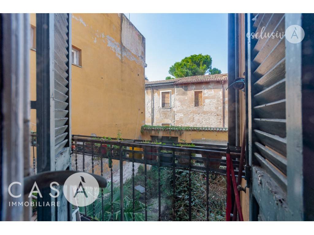 casa indipendente in vendita a Cesena in zona Centro Storico