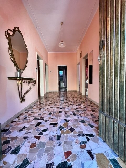 casa indipendente in vendita a Cesena in zona Marcorano