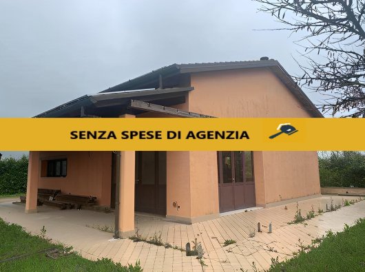 casa indipendente in vendita a Cesena