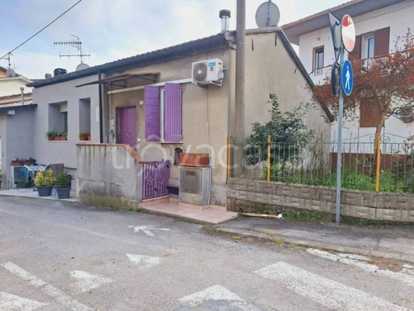 appartamento in vendita a Cesena in zona Borello