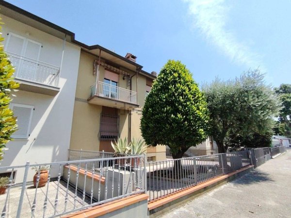 casa indipendente in vendita a Cesena in zona San Vittore